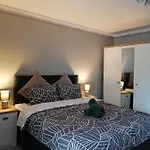 Zizi's House Garii 2 * Brasov