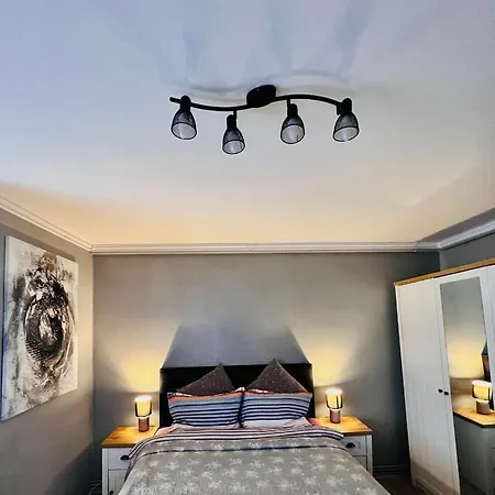 Zizi's House Garii 2